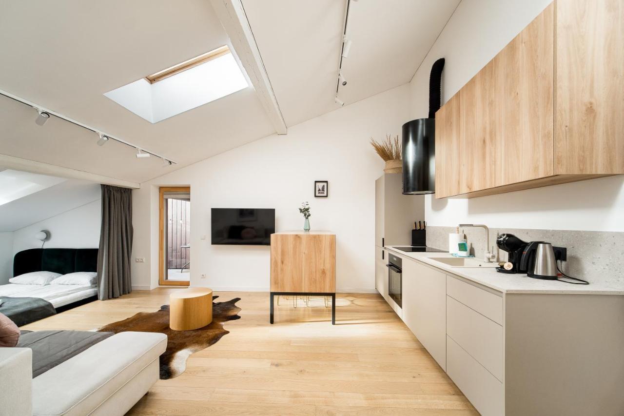 Owl Jazz Apartments - Luxury Apartments In The Heart Of The City Каунас Екстер'єр фото