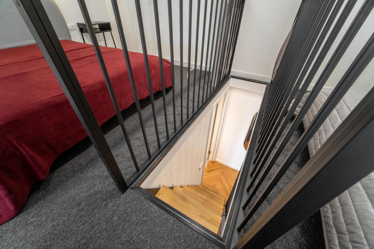 Owl Jazz Apartments - Luxury Apartments In The Heart Of The City Каунас Екстер'єр фото