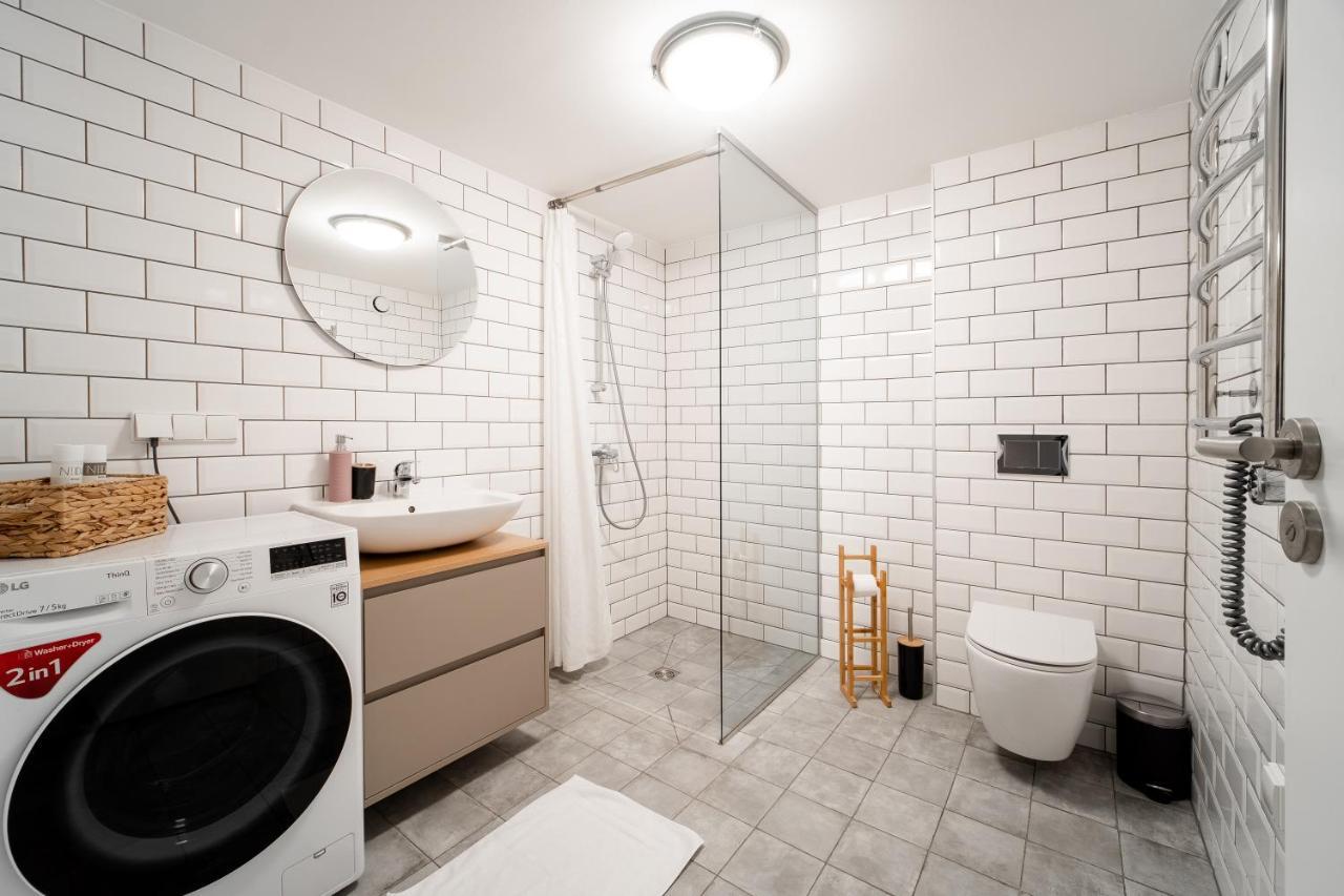 Owl Jazz Apartments - Luxury Apartments In The Heart Of The City Каунас Екстер'єр фото