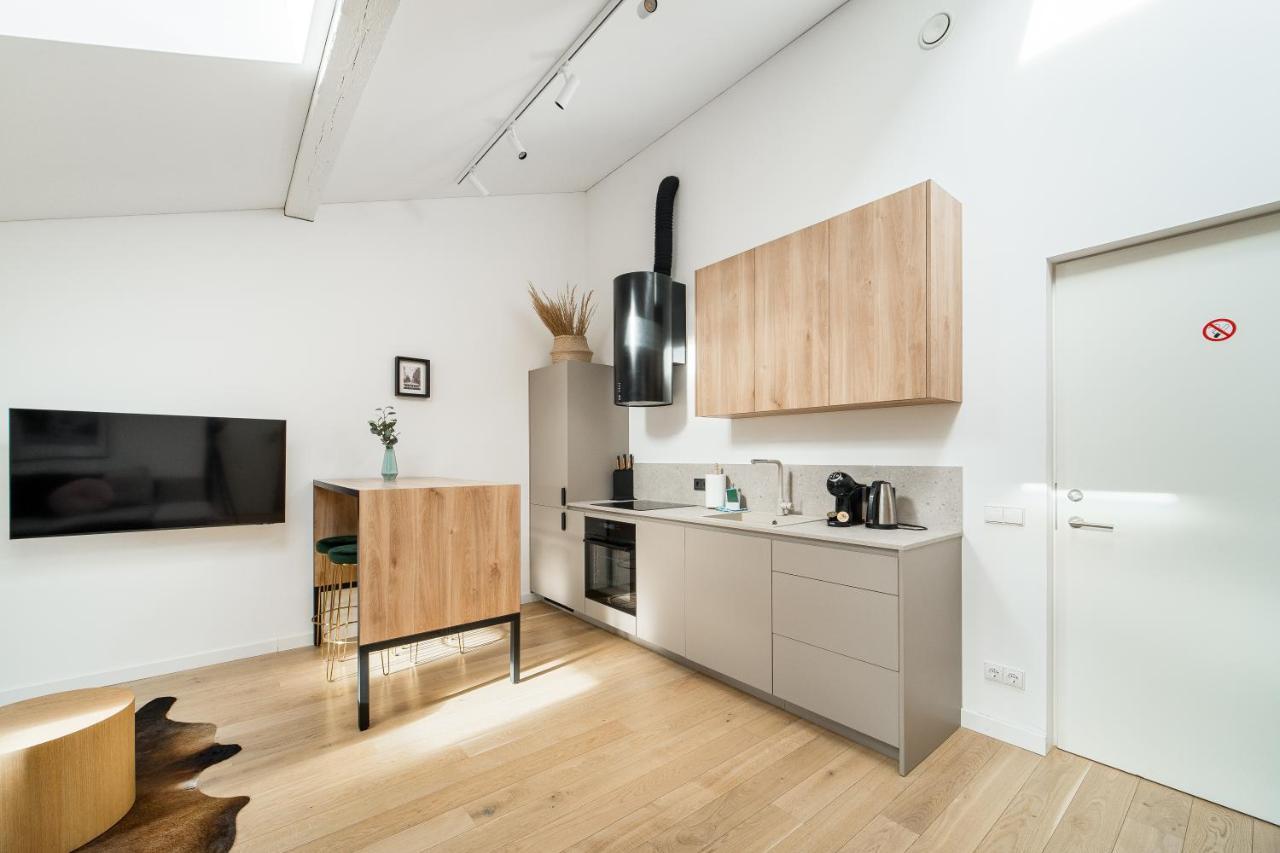 Owl Jazz Apartments - Luxury Apartments In The Heart Of The City Каунас Екстер'єр фото