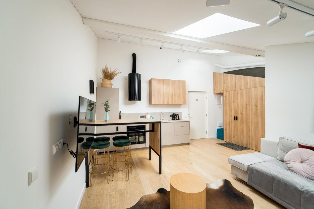 Owl Jazz Apartments - Luxury Apartments In The Heart Of The City Каунас Екстер'єр фото