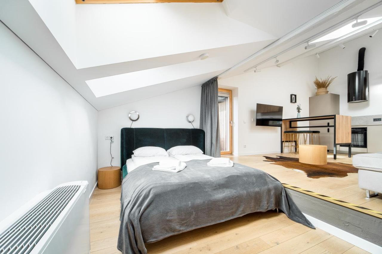 Owl Jazz Apartments - Luxury Apartments In The Heart Of The City Каунас Екстер'єр фото