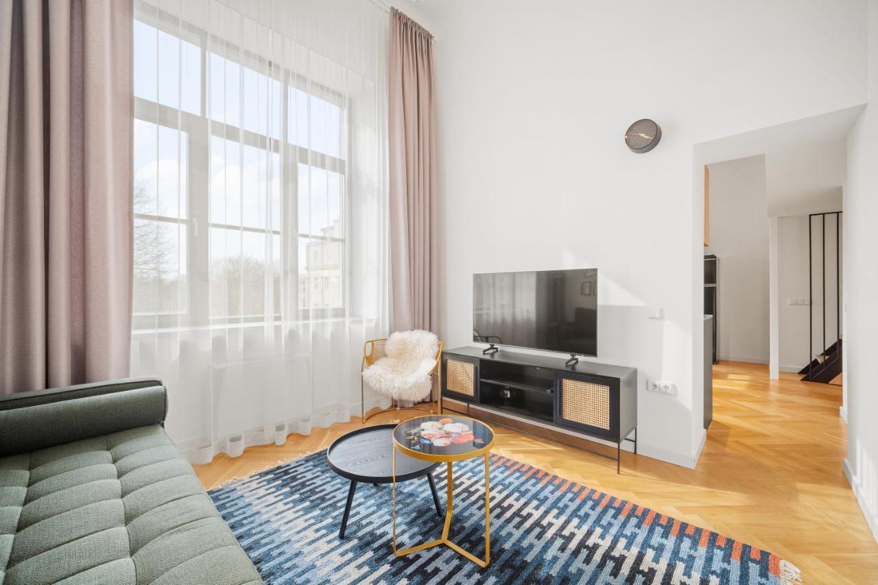 Owl Jazz Apartments - Luxury Apartments In The Heart Of The City Каунас Екстер'єр фото